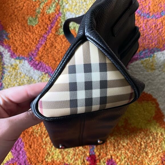 Burberry Black Leather Horn Toggle Small Tote Bag authentic - Picture 6 of 14